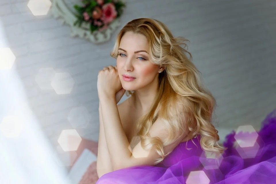 Do Aquarius fall in love easily?