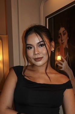 Yosita, 23 from Bangkok, Thailand