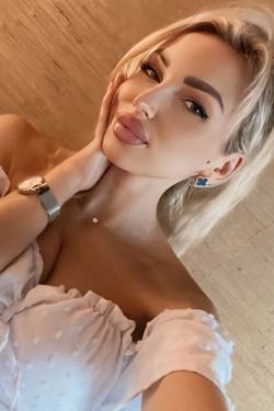 33 y.o. Alena from Kremenchuk, Ukraine - ID 1382762