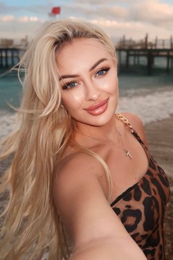 24 y.o. Daryna from Dnipro, Ukraine - ID 1383667