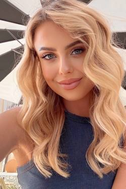 27 y.o. Valentyna from Khmelnytskyi, Ukraine - ID 1388208