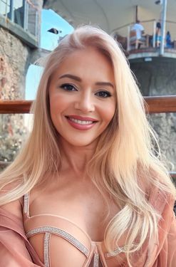 Anzhelika, 49 from Cannes, France
