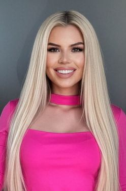 Portuguese brides: Alona, 24 from Chernivtsi, Ukraine