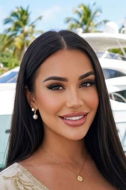 Larissa, 23 from Sao Paolo, Brazil