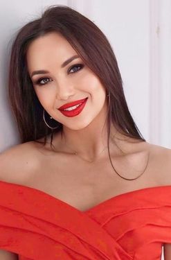 Ilona, 38 from Kyiv, Ukraine