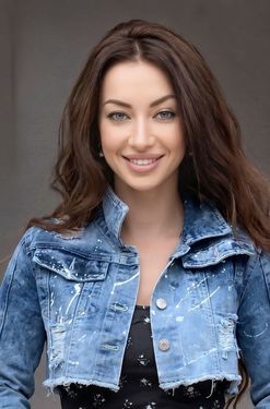Kateryna, 46 from Herceg Novi, Montenegro