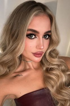 Iryna, 21 from London, United Kingdom