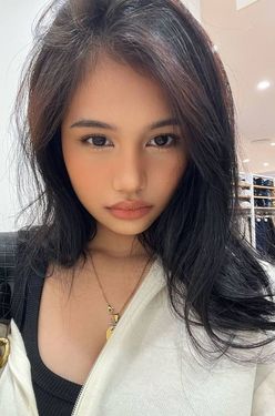 Lavhinia, 24 from Manila , Philippines