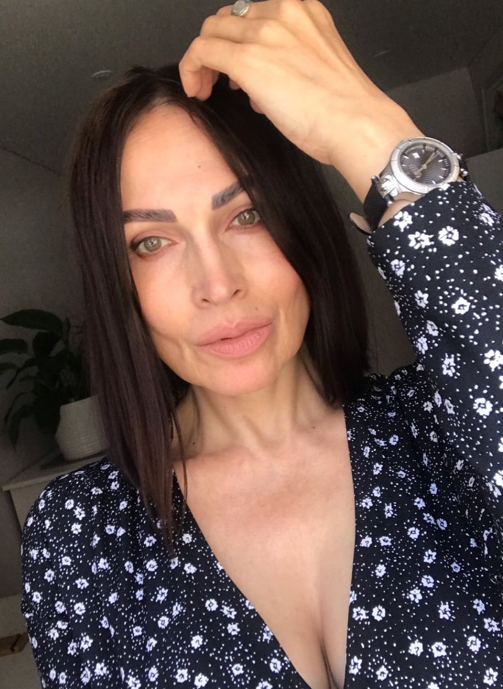 48 y.o. Elena from Rostov-on-Don, Russia - Brown eyes, Black Hair - ID ...