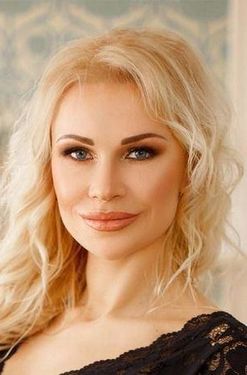 36 y.o. Anna from Kyiv, Ukraine - ID 826458