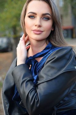 45 y.o. Evgeniya from Kharkiv, Ukraine - ID 826935