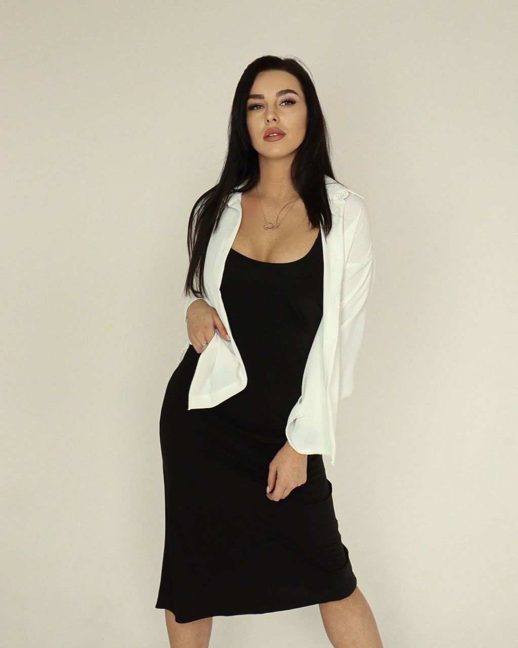 34 y.o. Anna from Krasnodar, Russia - Brown eyes, Black Hair - ID ...