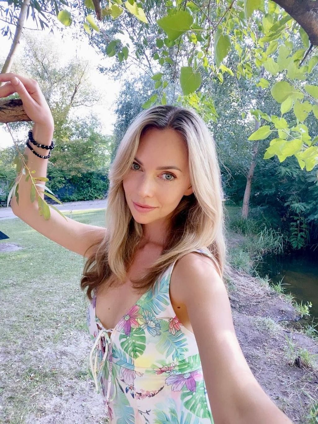 Meet Anna, 42 y.o. from Dnipro, Ukraine Online - ID 11862207 - UaDates