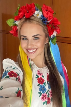 37 y.o. Anastasia from Munich, Germany - ID 866398
