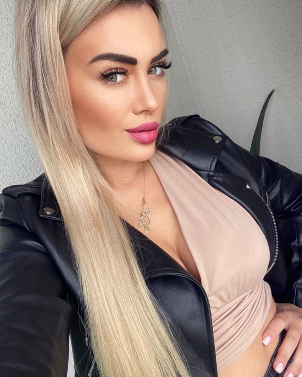  Meet 32 y.o. Anastasia from Kyiv, Ukraine Online - ID 11889883 - UaDates