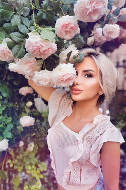 33 y.o. Ekaterina from Kyiv, Ukraine - ID 887710