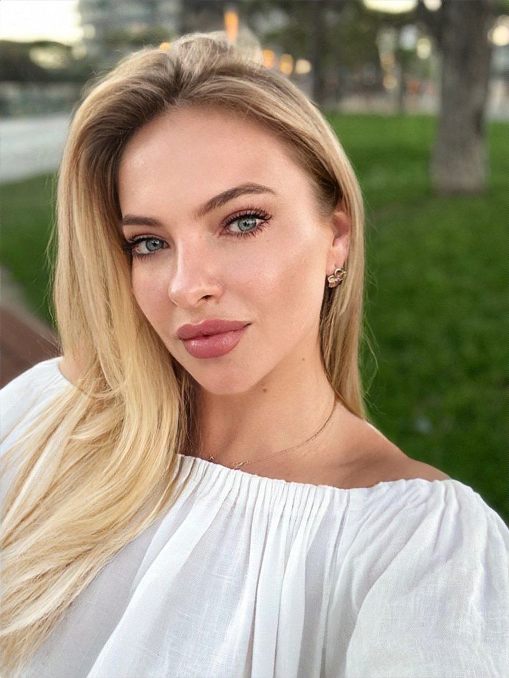 39-y-o-svetlana-from-poltava-ukraine-blue-eyes-fair-hair-id