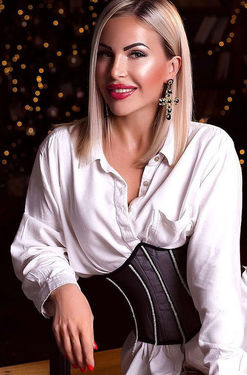 41 y.o. Elena from Dnipro, Ukraine - ID 913064