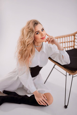 32 y.o. Anastasiia from Kyiv, Ukraine - ID 918091