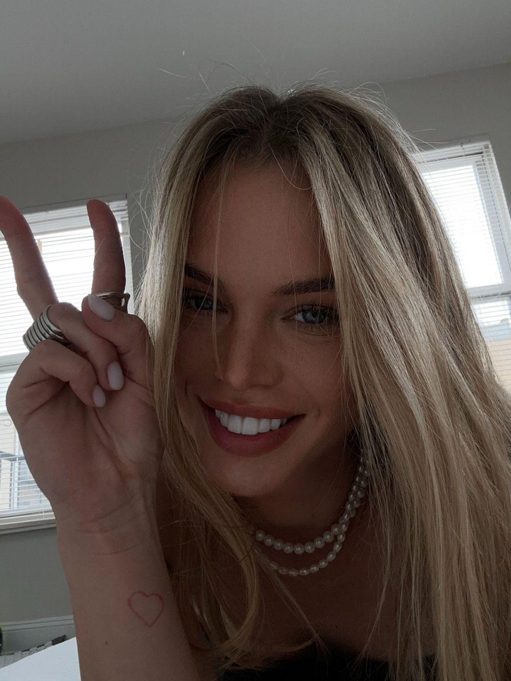 Meet 30 y o anna from new york usa online id 11946697 uadates