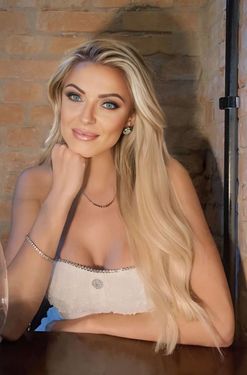 Tukli mushuklarning retro porno videolari