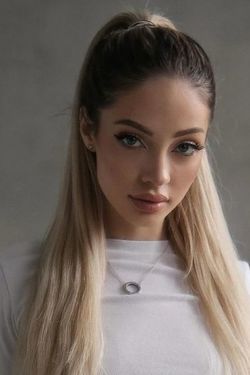Kateryna, 26 from Birmingham, United Kingdom