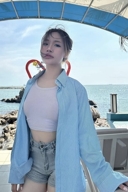 20 y.o. Pham from Hanoi, Vietnam - ID 998117