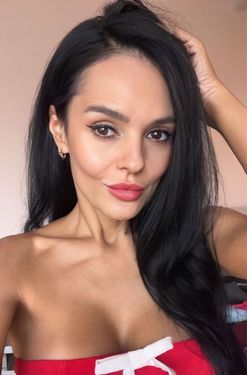 42 y.o. Katerina from Dnipro, Ukraine - ID 915408