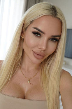 Hanna, 24 from Kyiv, Ukraine