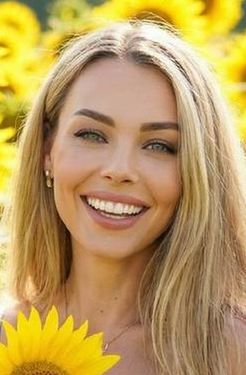 Costa Rican Bride:Anastasia, 41 from Kyiv, Ukraine