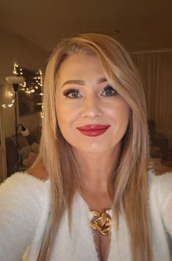 Nataliia, 51 from Amsterdam, Netherlands