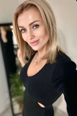 48 y.o. Liudmila from Uzhhorod, Ukraine - ID 975966