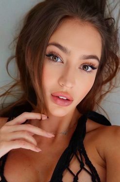 Finnish Brides: Meet Finland Woman for Marriage	:Yuliia, 33 from Kyiv, Ukraine