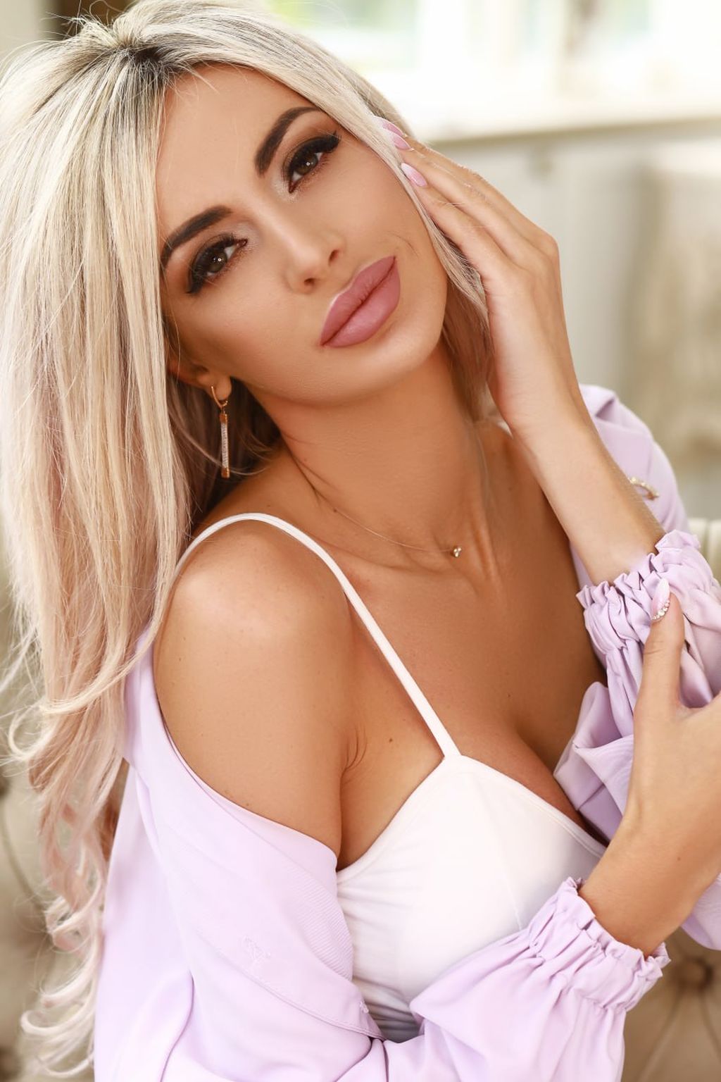 Anna, 40 — Kyiv, Ukraine | Photos & Profile — ID 820971 | GoldenBride