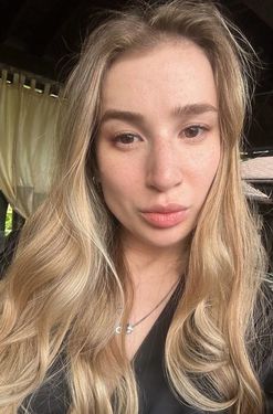 Kristina, 24 from Kyiv, Ukraine