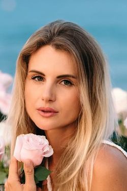 Nataliia, 35 from Alicante, Spain