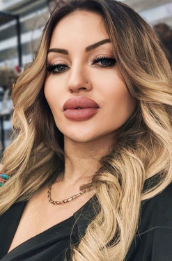 37 y.o. Dagmara from Warsaw, Poland - ID 898008