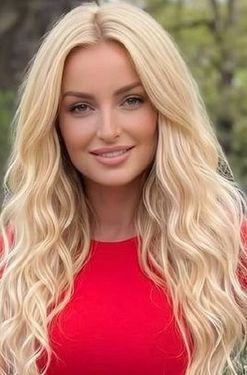 Maria, 43 from Kyiv, Ukraine