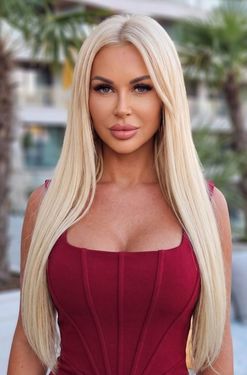 Romana, 41 from Bucharest, Romania
