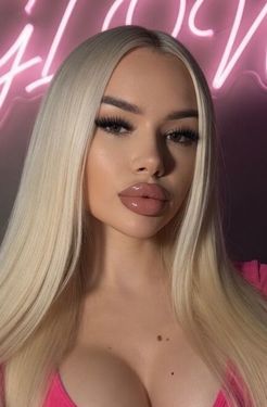 Hanna, 24 from Kyiv, Ukraine