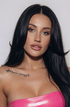 Russian Bride - Best Single Women for Marriage:Polina, 23 from Odessa, Ukraine