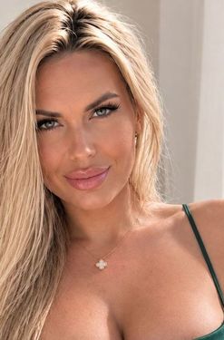 Anna, 39 from Dusseldorf, Germany