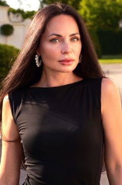 Maryna, 46 from Vienna, Austria