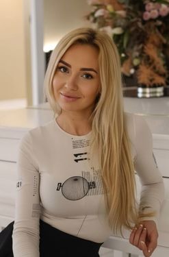 Irina, 46 from Prague, Czech Republic