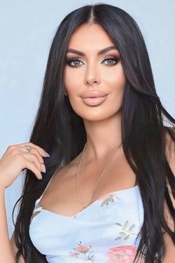 Alina Alina, 37 — Kyiv, Ukraine | Photos & Profile — ID 974467 | GoldenBride