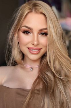 22 y.o. Karyna from Kyiv, Ukraine - ID 1376071