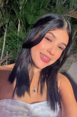 Iriangela, 23 from Caracas, Venezuela