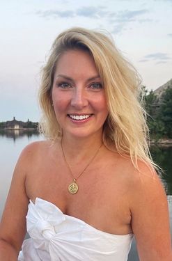 Anna, 45 from Frankfurt, Germany