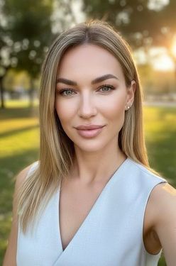 Alyona, 37 from Valencia, Spain