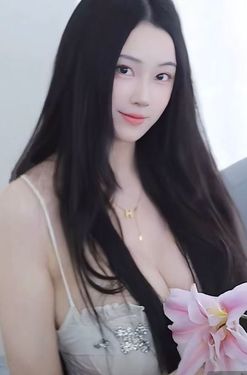 Mary, 38 from Guangzhou, China